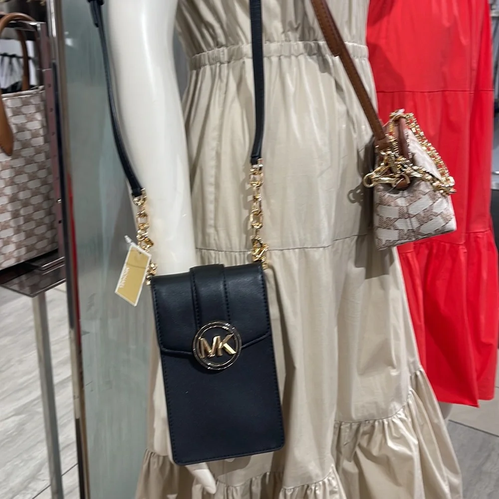 MICHAEL KORS CARMEN SMALL FAUX LEATHER PHONE CROSSBODY BAG - Picture 13 of 16